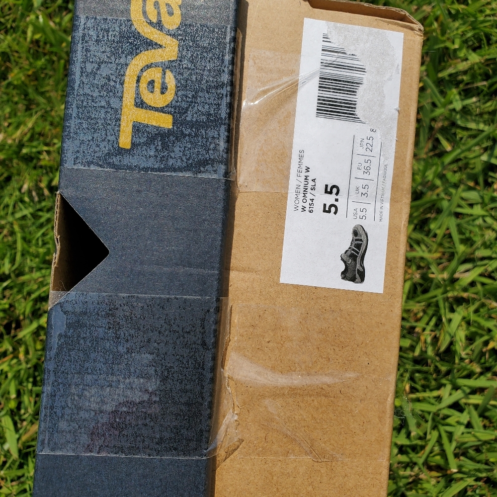 Teva Women's Omnium Sandal, Blue and Gray, Size 5.5